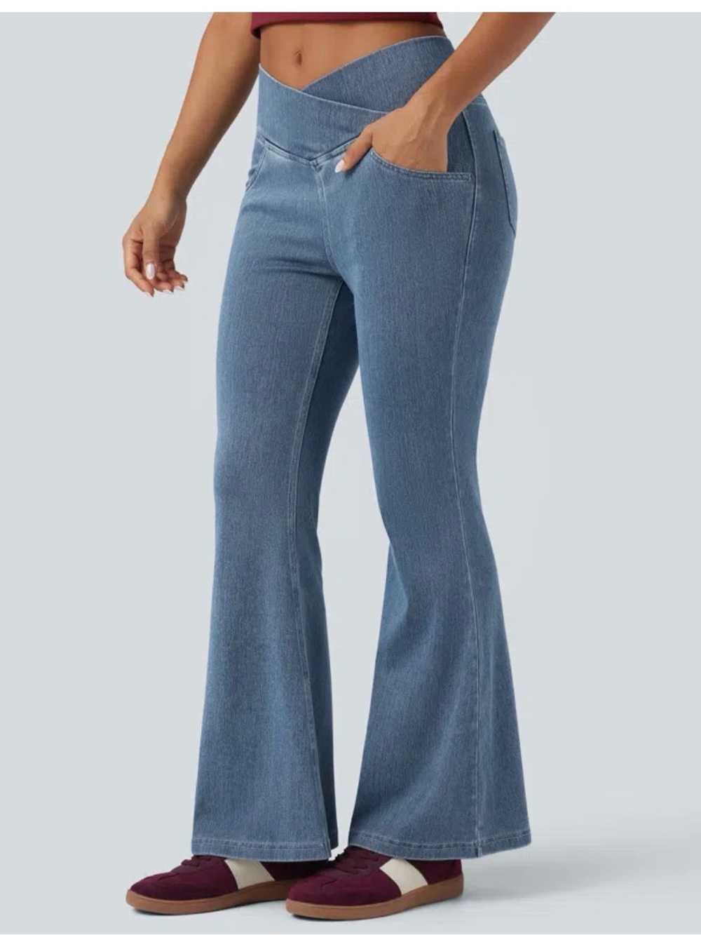 Halara Flex High Waisted Crossover Pocket Casual Flare Jeans Size M/Petite
